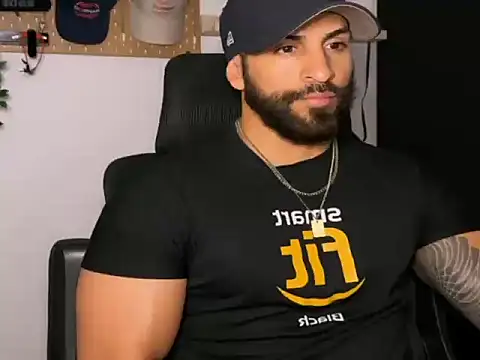 SamDornan51 online show from February 4, 2026, 12:38 am