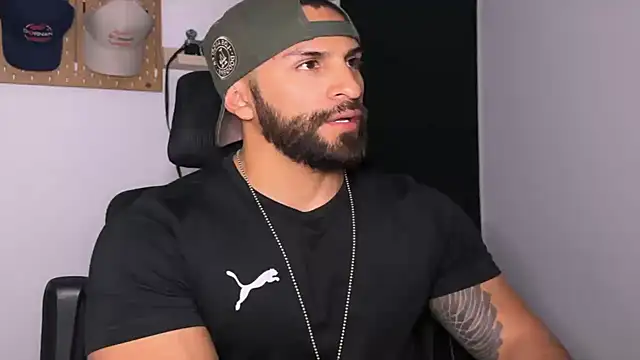 SamDornan51 online show from March 15, 2026, 5:25 am