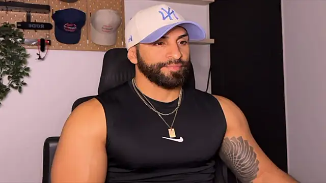 SamDornan51 online show from February 14, 2026, 12:33 am