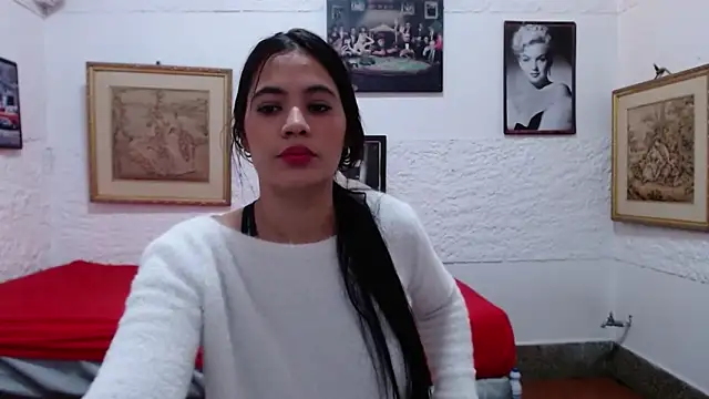 JulianaLopera1 online show from February 26, 2026, 1:22 pm