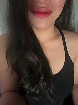 QuynhAnh 2k1 online show from February 25, 2026, 6:52 pm