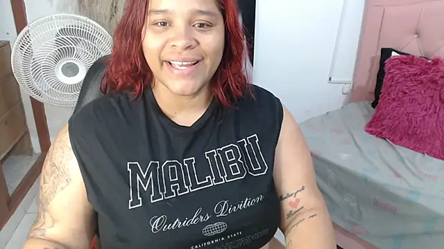 Snapshot of NathaliaMayson chatting on April 9, 2026, 11:05 am NathaliaMayson online show from April 9, 2026, 11:05 am