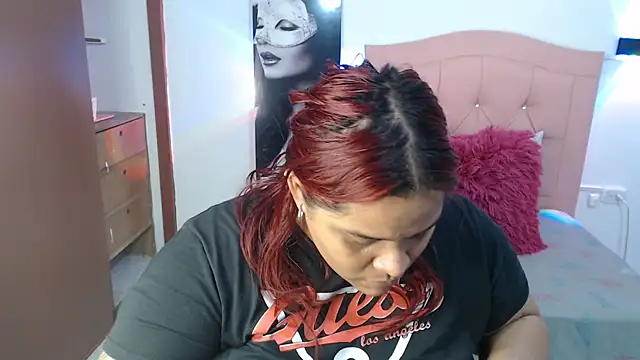 Snapshot of NathaliaMayson chatting on April 5, 2026, 4:02 pm NathaliaMayson online show from April 5, 2026, 4:02 pm