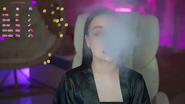 OliviaMoore  online show from March 15, 2026, 1:56 am