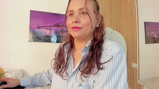 Snapshot of alennax chatting on April 16, 2026, 12:17 pm alennax online show from April 16, 2026, 12:17 pm