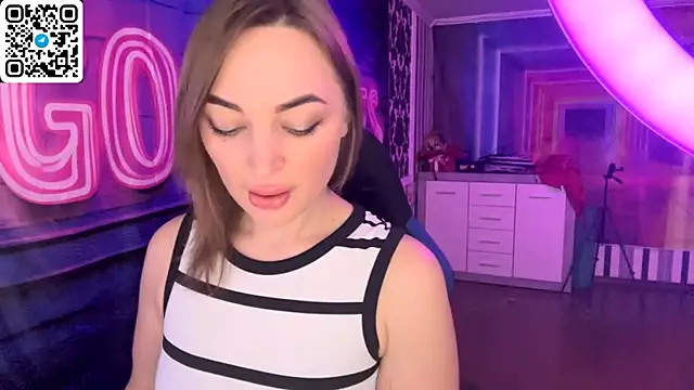 Vellora  online show from April 3, 2026, 10:22 am