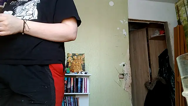 Snapshot of VannessaDillenbeck chatting on February 18, 2026, 7:17 am VannessaDillenbeck online show from February 18, 2026, 7:17 am