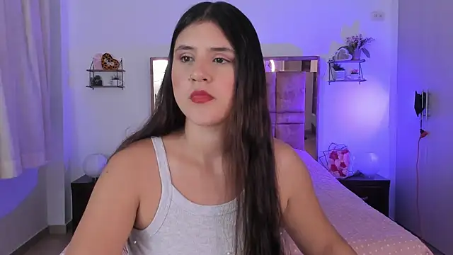 Natta Ferreir online show from February 8, 2026, 2:59 pm