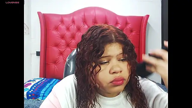 Cloe r online show from February 26, 2026, 7:47 pm