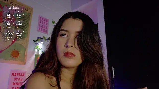 Snapshot of emicute_ chatting on February 17, 2026, 1:25 am emicute online show from February 17, 2026, 1:25 am