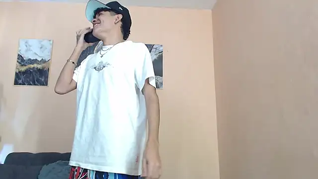 DesiresOfOlympus  online show from March 22, 2026, 7:48 pm