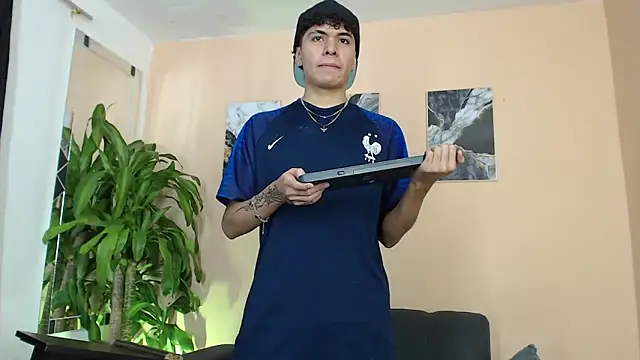 DesiresOfOlympus  online show from March 21, 2026, 7:40 pm