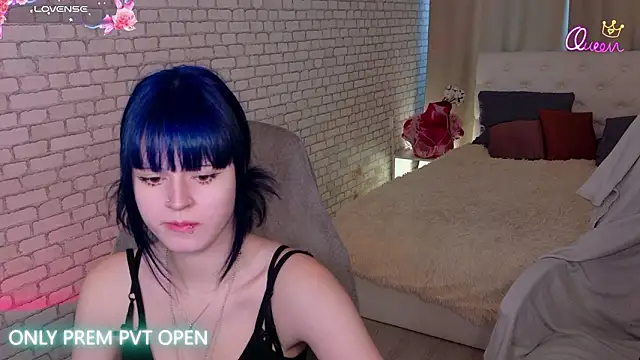 Snapshot of michelewild chatting on March 29, 2026, 1:35 pm michelewild online show from March 29, 2026, 1:35 pm
