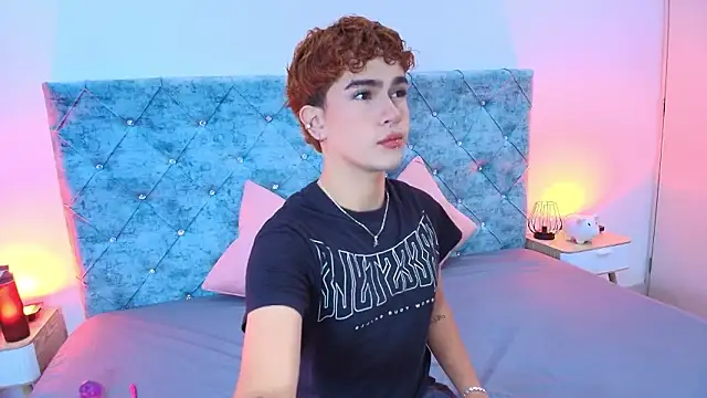 Snapshot of ryan_onFire chatting on March 27, 2026, 11:22 am ryan onFire online show from March 27, 2026, 11:22 am