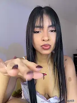 Chel   online show from April 3, 2026, 6:47 pm