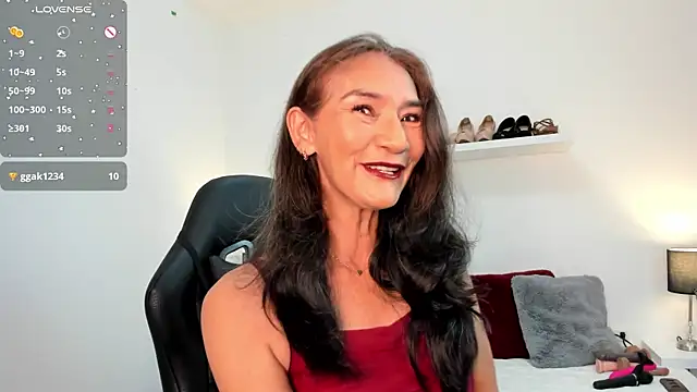 Snapshot of Emma_Mendozaa chatting on May 8, 2026, 11:36 am Emma Mendozaa online show from May 8, 2026, 11:36 am