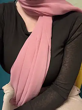 -pinkladyy- online show from February 20, 2026, 5:48 am