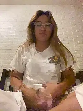 Wild flower19 online show from March 13, 2026, 6:35 pm