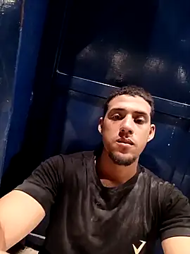 Snapshot of Francisco171 chatting on February 24, 2026, 6:25 am Francisco171 online show from February 24, 2026, 6:25 am