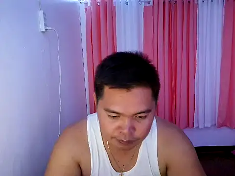 Snapshot of bigloadfox chatting on April 27, 2026, 1:31 pm bigloadfox online show from April 27, 2026, 1:31 pm
