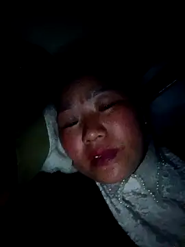 quynhbupbe11 online show from February 26, 2026, 4:51 pm