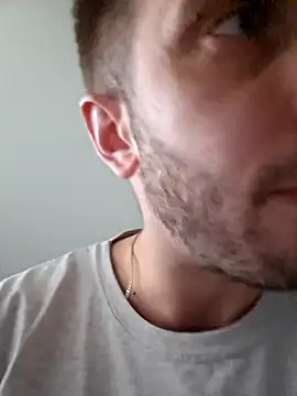 rubio009 online show from May 5, 2026, 5:05 pm