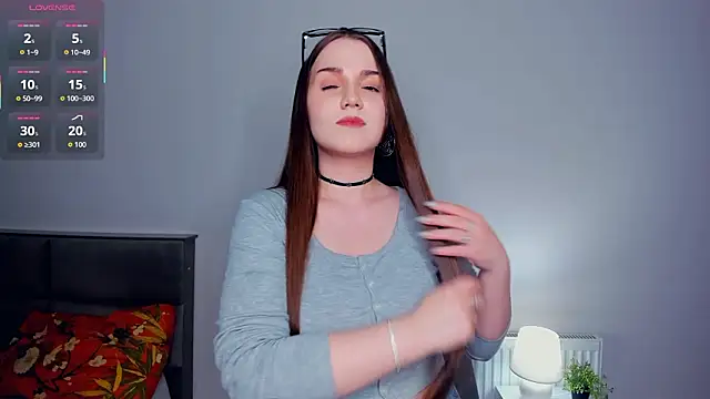 CrissyKales online show from March 26, 2026, 5:44 pm