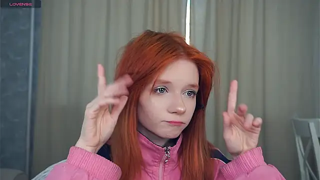 TarynPalek online show from February 6, 2026, 6:31 am