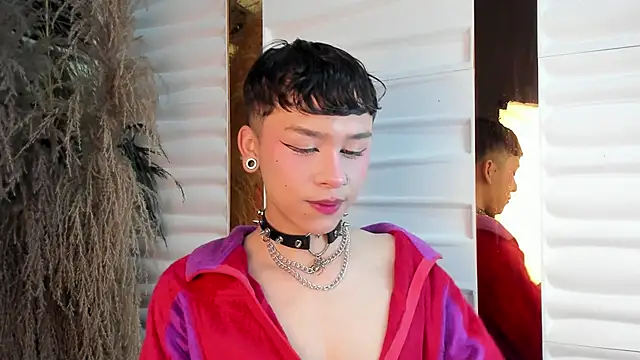 Snapshot of Camilo_X_x chatting on February 16, 2026, 11:42 am Camilo X x online show from February 16, 2026, 11:42 am