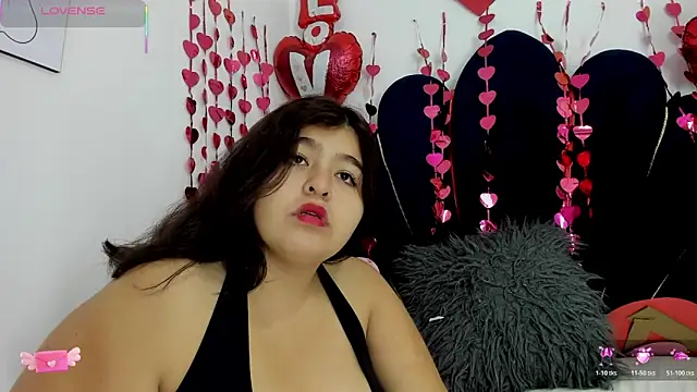 Snapshot of dahlialee chatting on February 11, 2026, 11:32 am dahlialee online show from February 11, 2026, 11:32 am