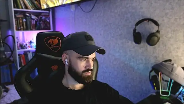  Mostly  online show from April 5, 2026, 8:37 pm