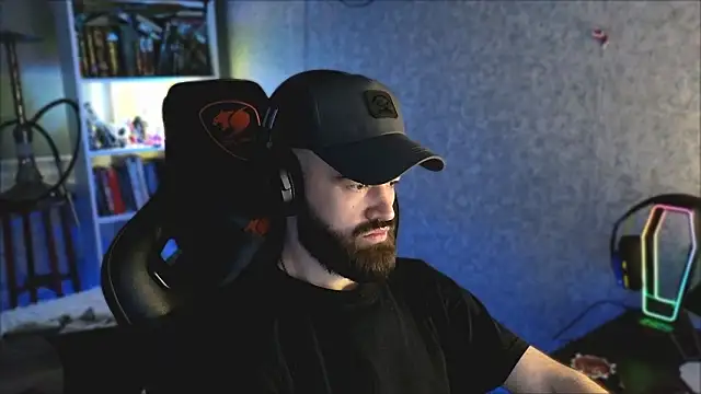  Mostly  online show from March 10, 2026, 3:54 am