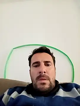 Snapshot of NatanCasad0 chatting on February 4, 2026, 5:19 pm NatanCasad0 online show from February 4, 2026, 5:19 pm