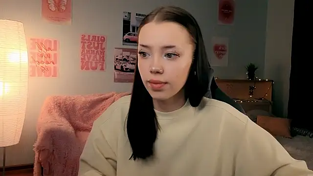 Snapshot of Vexnexe chatting on February 28, 2026, 7:35 pm Vexnexe online show from February 28, 2026, 7:35 pm