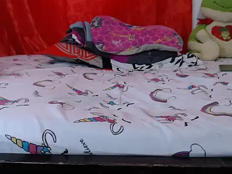 Snapshot of Emily_dirty26 chatting on February 7, 2026, 8:39 pm Emily dirty26 online show from February 7, 2026, 8:39 pm