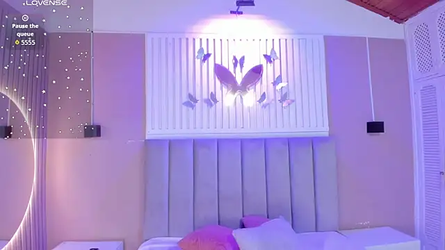 Snapshot of _Kailythompson chatting on February 25, 2026, 7:36 pm Kailythompson online show from February 25, 2026, 7:36 pm