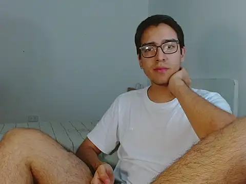 Snapshot of NickFin chatting on August 1, 2026, 12:52 am NickFin online show from August 1, 2026, 12:52 am