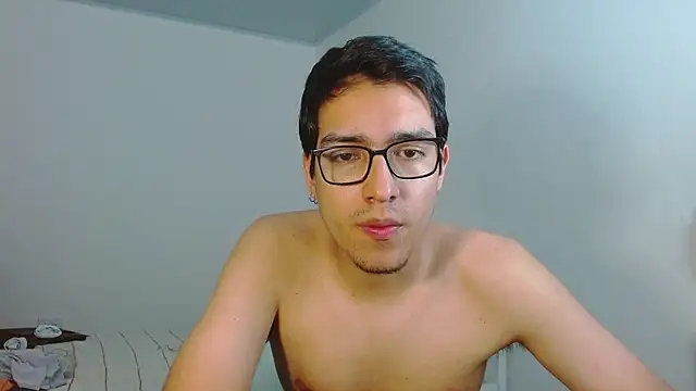 Snapshot of NickFin chatting on July 1, 2026, 3:18 am NickFin online show from July 1, 2026, 3:18 am