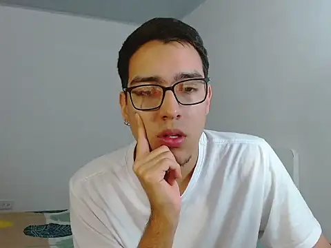 Snapshot of NickFin chatting on April 26, 2026, 2:25 pm NickFin online show from April 26, 2026, 2:25 pm
