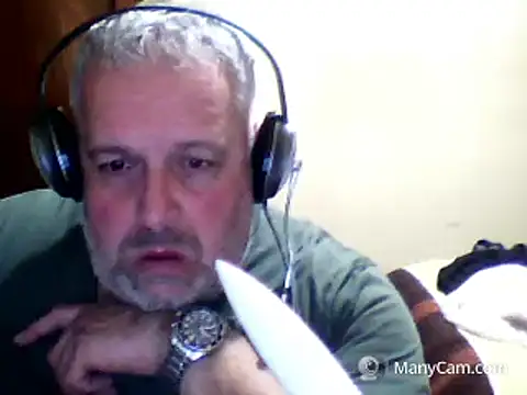 swichcassanesi online show from April 17, 2026, 7:38 pm