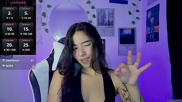 Snapshot of IvyStone_ chatting on June 11, 2026, 12:32 am IvyStone online show from June 11, 2026, 12:32 am