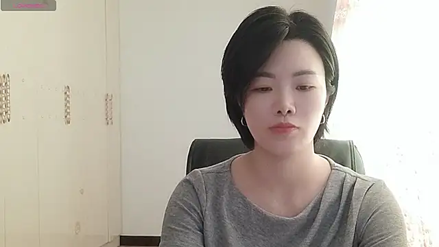 Snapshot of Nikishine chatting on June 17, 2026, 7:41 am Nikishine online show from June 17, 2026, 7:41 am