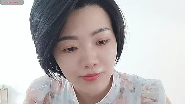 Snapshot of Nikishine chatting on May 28, 2026, 3:03 am Nikishine online show from May 28, 2026, 3:03 am