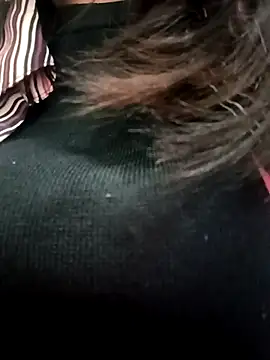 Hotty Miya online show from March 19, 2026, 9:53 am