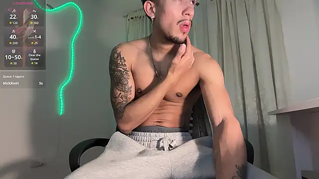 rafael stone11 online show from April 1, 2026, 3:52 am