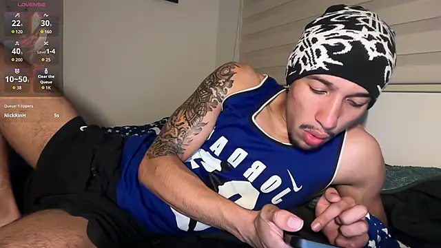 rafael stone11 online show from March 31, 2026, 4:58 am