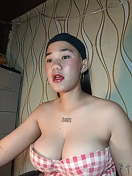 Snapshot of morena_joy69 chatting on May 27, 2026, 1:40 pm morena joy69 online show from May 27, 2026, 1:40 pm
