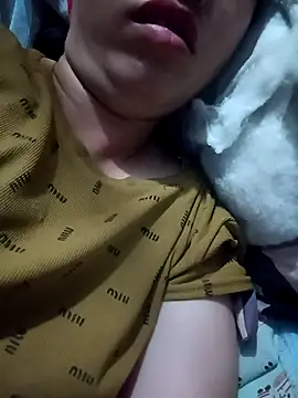 Snapshot of hot-luna- chatting on April 14, 2026, 10:26 pm hot-luna- online show from April 14, 2026, 10:26 pm