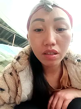 hot-luna- online show from February 3, 2026, 1:27 am