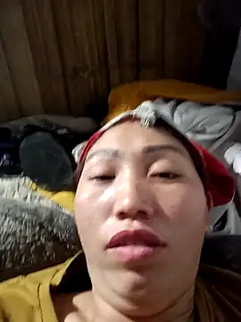 hot-luna- online show from February 5, 2026, 7:43 pm